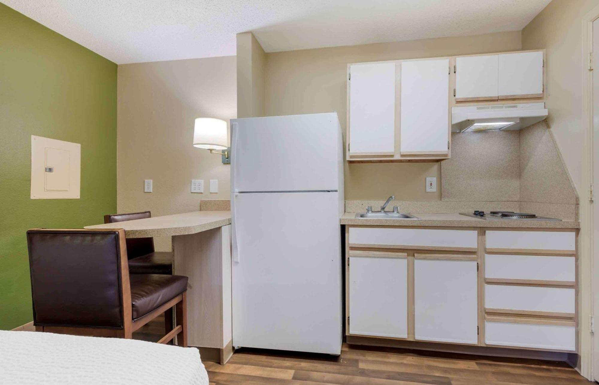 Extended Stay America Suites - Dallas - Las Colinas - Carnaby St Irving Zewnętrze zdjęcie